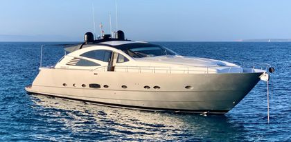 77' Pershing 2005 Yacht For Sale